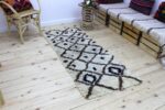 Small Rug - Handwoven Moroccan Vintage 179x72 cm (2x4.5 ft)