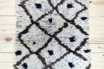 Small Rug - Handwoven Moroccan Vintage 179x72 cm (2x4.5 ft)