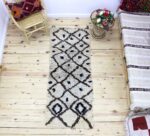 Small Rug - Handwoven Moroccan Vintage 179x72 cm (2x4.5 ft)