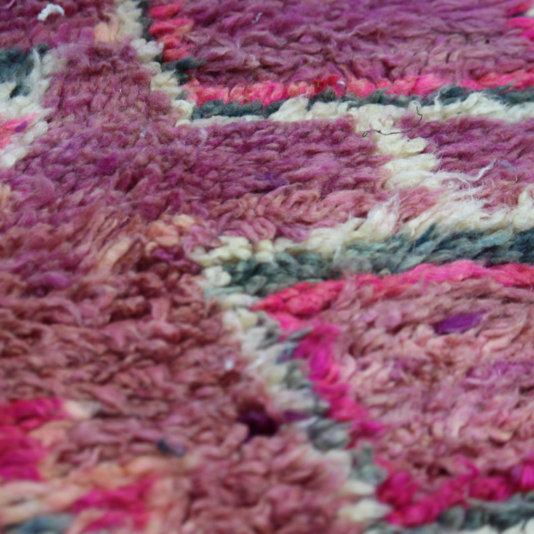 Vintage Rug 193 x 304 cm - Purple Handwoven Berber Carpet- Perfect for Boho & Modern Interiors
